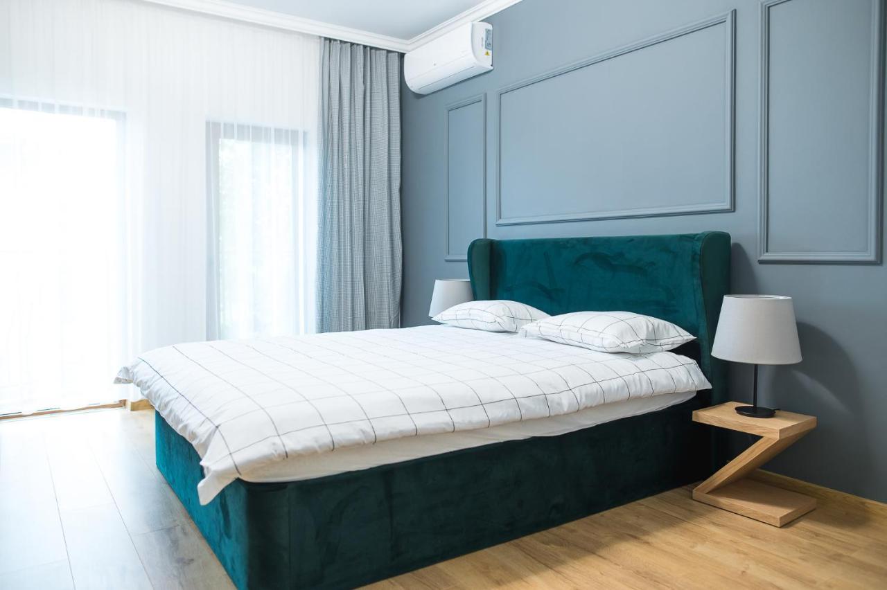 Deluxe Central Rooms 卡尔洛沃 外观 照片