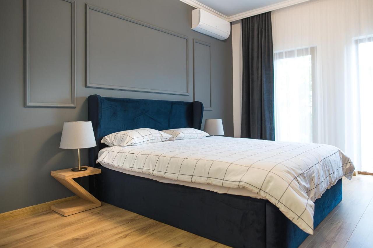 Deluxe Central Rooms 卡尔洛沃 外观 照片