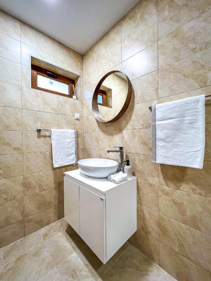 Deluxe Central Rooms 卡尔洛沃 外观 照片