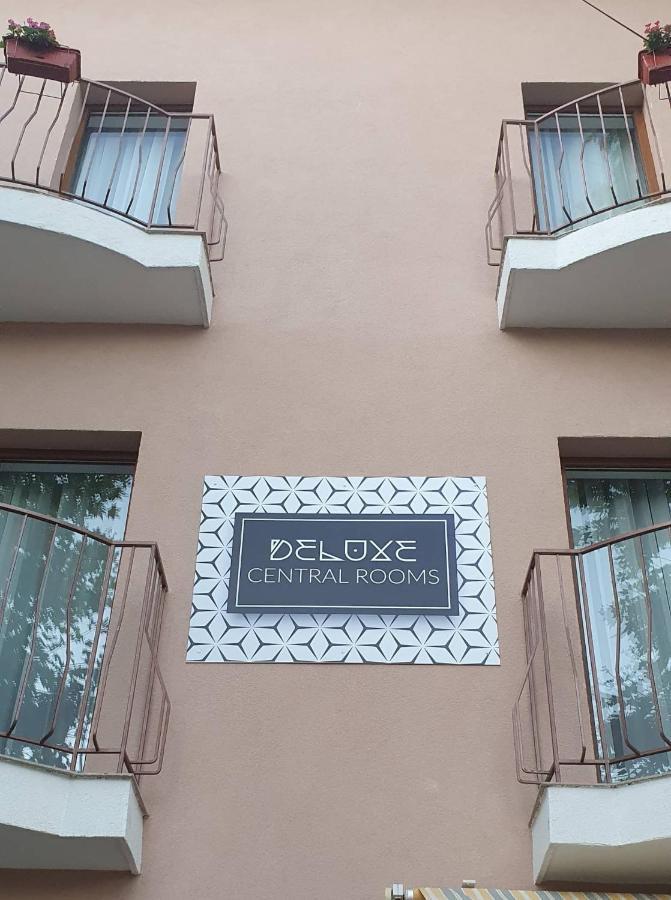 Deluxe Central Rooms 卡尔洛沃 外观 照片